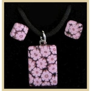 SET of NECKLACE and EARRINGS with MURRINA PENDANT 1,8x2,5cm – Monocolor